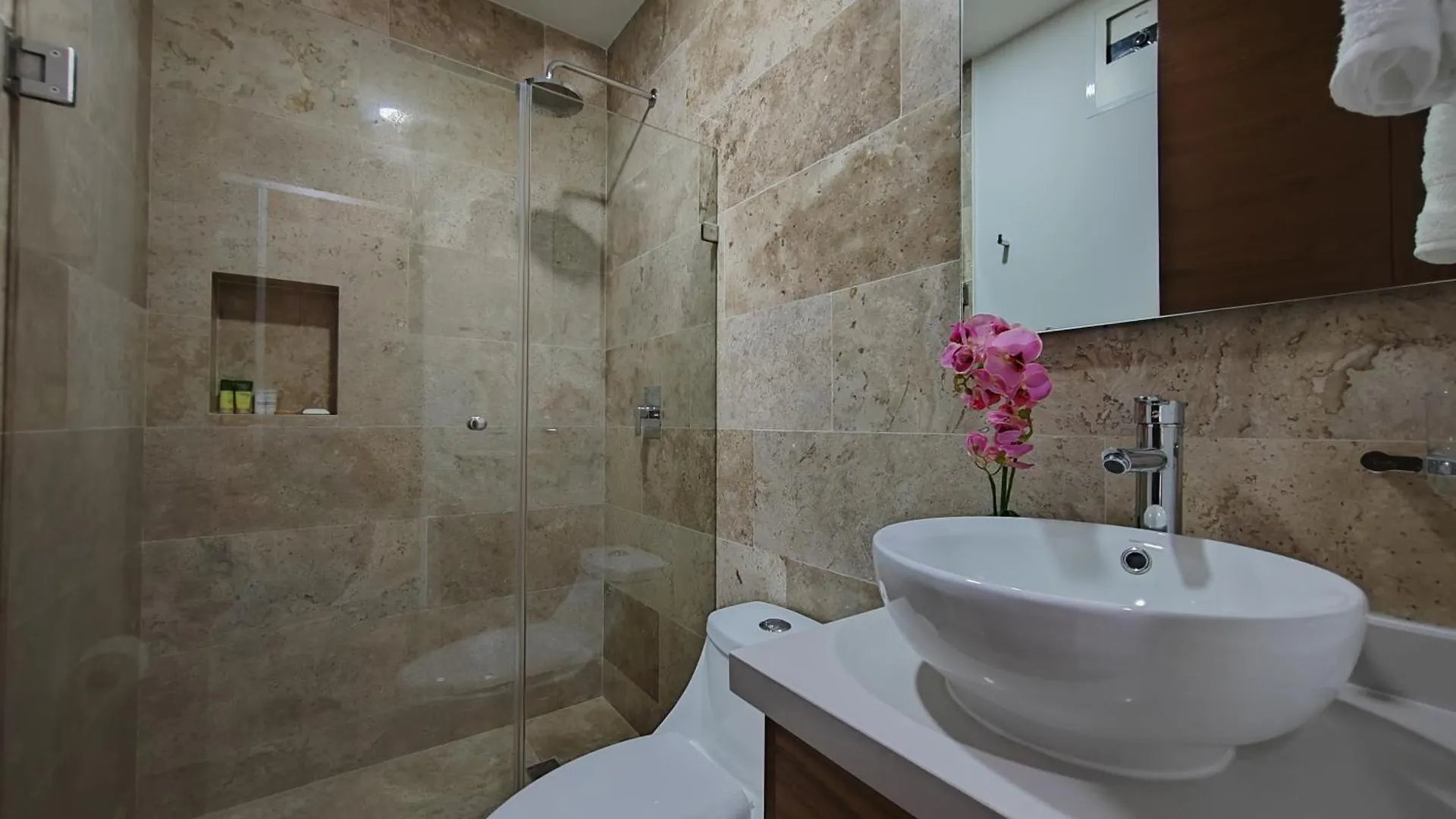 New! Beautiful Studio Steps Away From 5Th Av & Beach -Gym - Pool By Yeah Playa del Carmen Apartamento